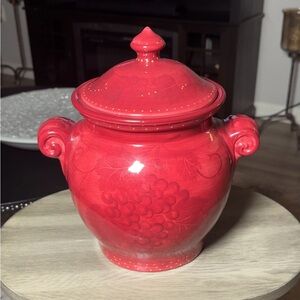 Pier 1 Cookie Jar Burgundy Earthenware Grapes Leaves Hand Painted Canister 12”